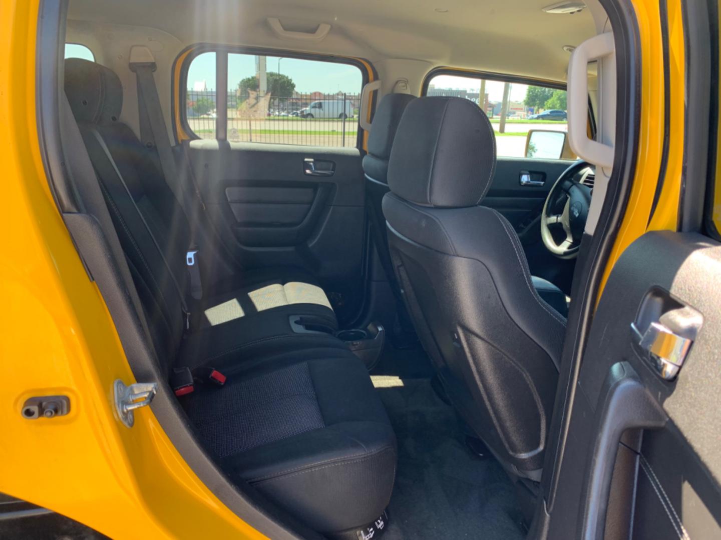 2007 Yellow Hummer H3 Adventure (5GTDN13E378) with an 3.7L L5 DOHC 20V engine, located at 1830 North Belt Line Road, Irving, TX, 75061, (469) 524-0199, 32.834373, -96.993584 - Photo#12